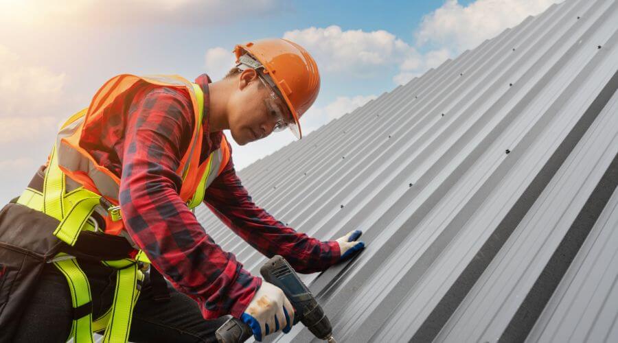 Expert tile roof repair services in Parkersburg, IA
